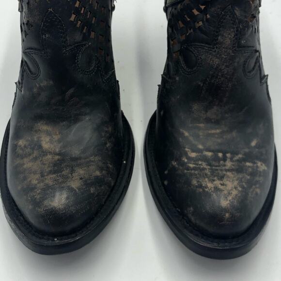 Circle G by Corral Womens Cut Out & Studs Round Toe Ankle Booties Size 8.5 M - Picture 3 of 9